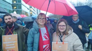 Aktionstag in Berlin – Caritaspräsidentin Eva-Maria Welskop-Deffaa und Sanna Zachej von der Arbeitsstelle Rechtliche Betreuung